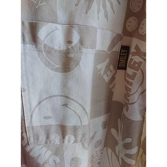 💕NWOT💕 Women's /Juniors H&M Smiley Button-Down Shirt/Jacket Oversize XS Beige - Picture 4 of 12